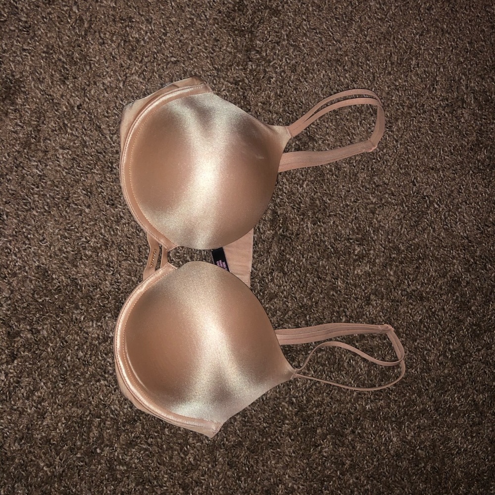 VS push-up bra